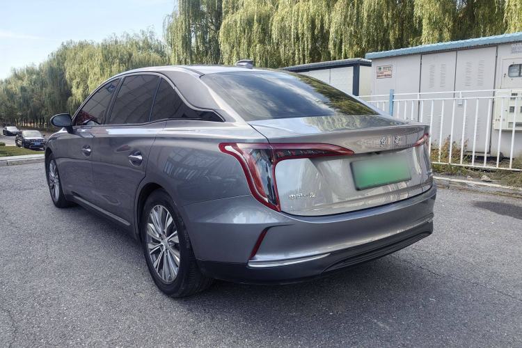 Used Hongqi E-QM5 2024 610 km PLUS Exterior 4