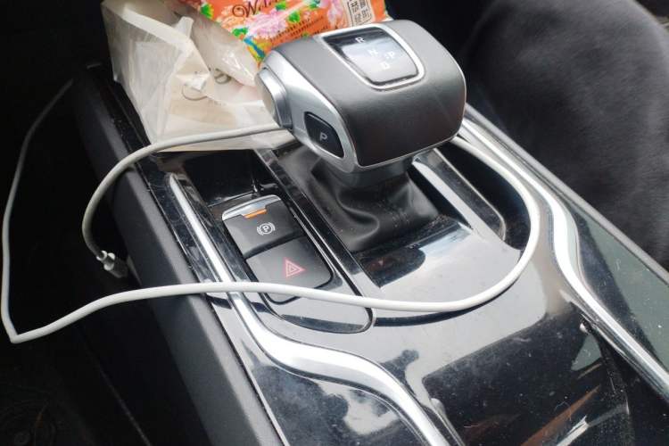 Used Hongqi E-QM5 2024 610 km PLUS Gear Lever