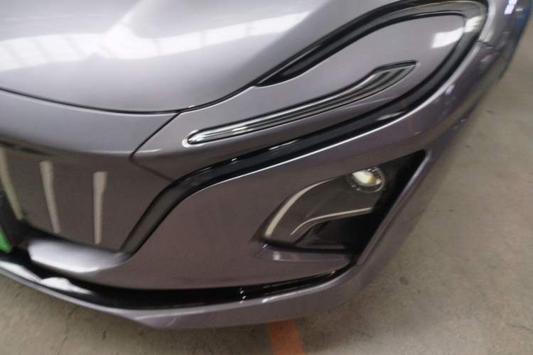 Used Hongqi E-QM5 2024 610 km PLUS Left Front Headlight