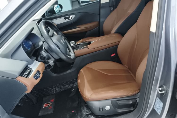 Used Hongqi E-QM5 2024 560km PLUS Left Front Seat