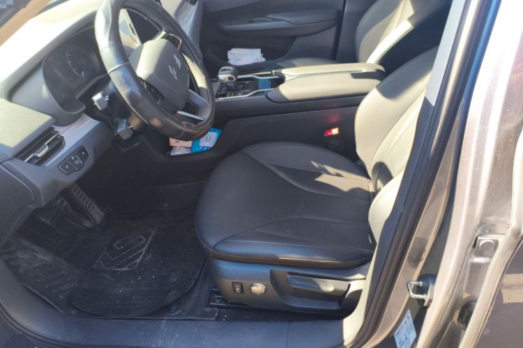 Used Hongqi E-QM5 2024 610 km PLUS Left Front Seat