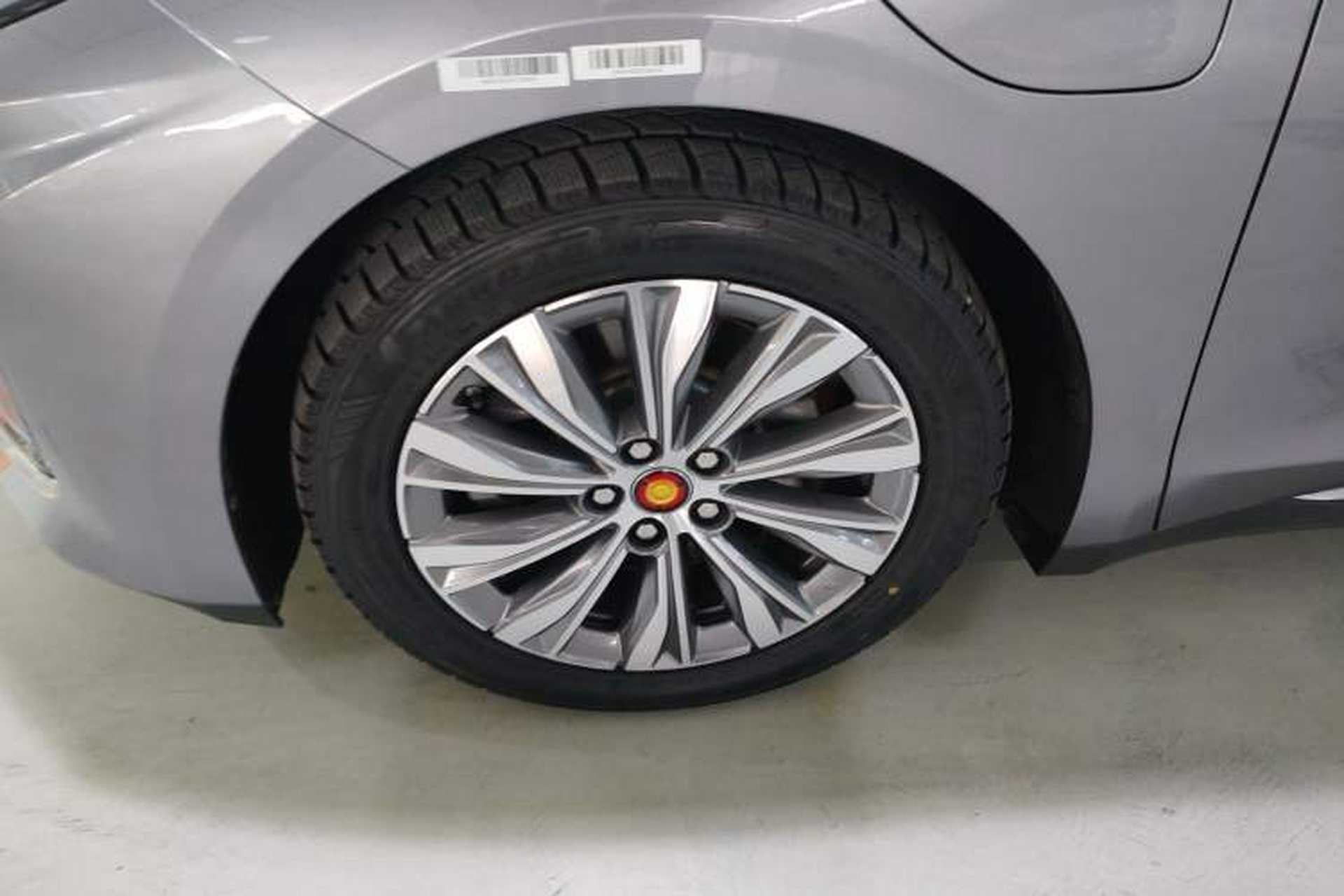 Used Hongqi E-QM5 2024 610 km PLUS Left Front Wheel Hub