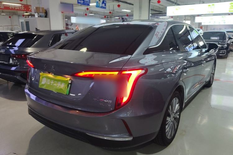 Used Hongqi E-QM5 2024 610 km PLUS Rear Right 45 Deg