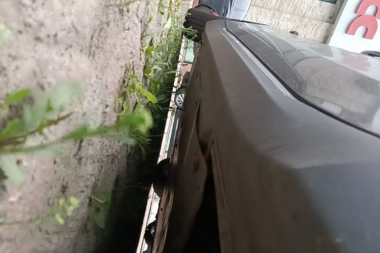 Used Hongqi E-QM5 2024 610 km PLUS Right Side Sill