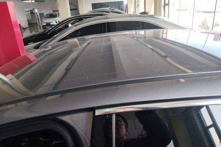 Used Hongqi E-QM5 2024 610 km PLUS Roof