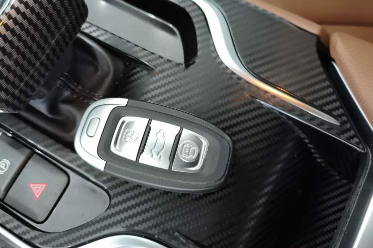 Used Hongqi E-QM5 2024 560km PLUS Vehicle Key