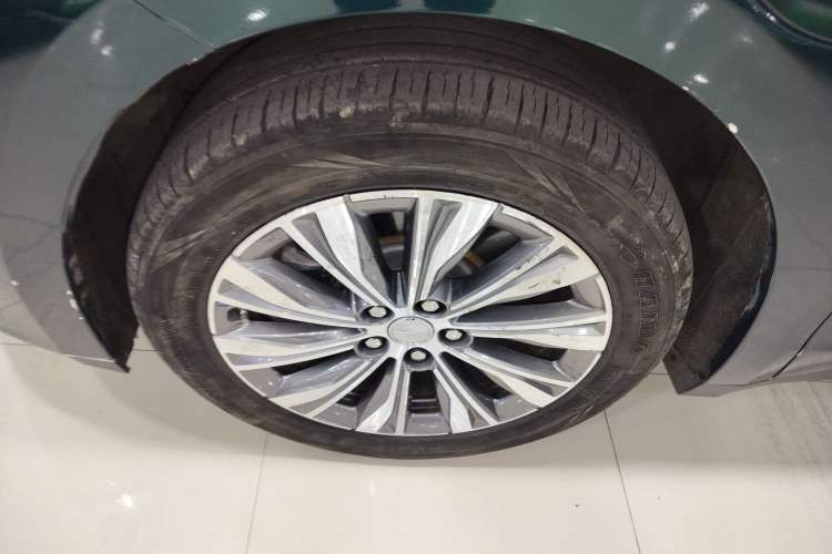 Used Hongqi E-QM5 2024 610 km PLUS Exterior 7