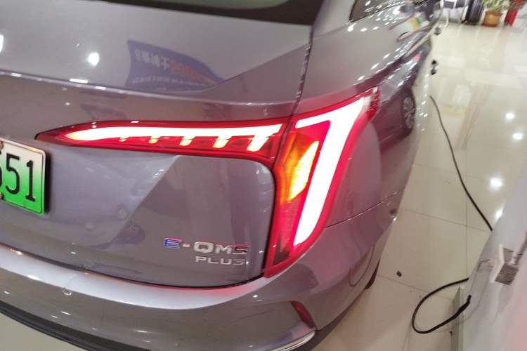 Used Hongqi E-QM5 2024 610 km PLUS Exterior 6