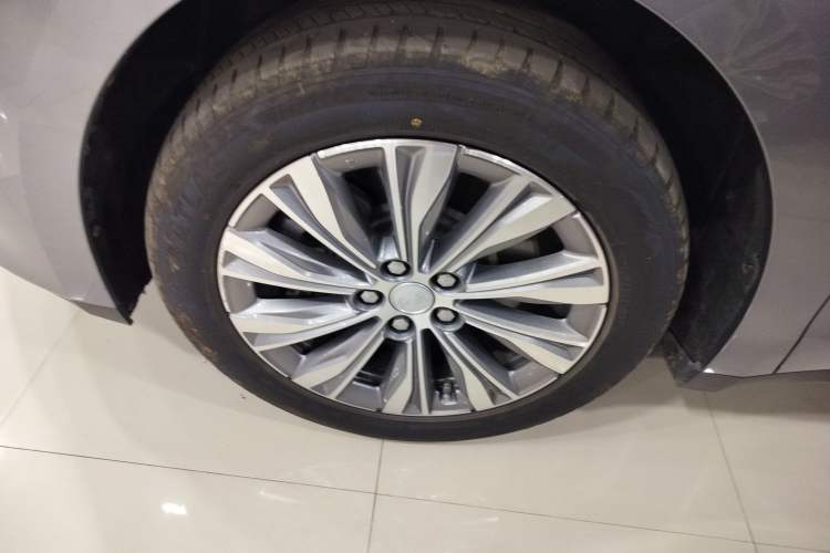 Used Hongqi E-QM5 2024 610 km PLUS Exterior 7