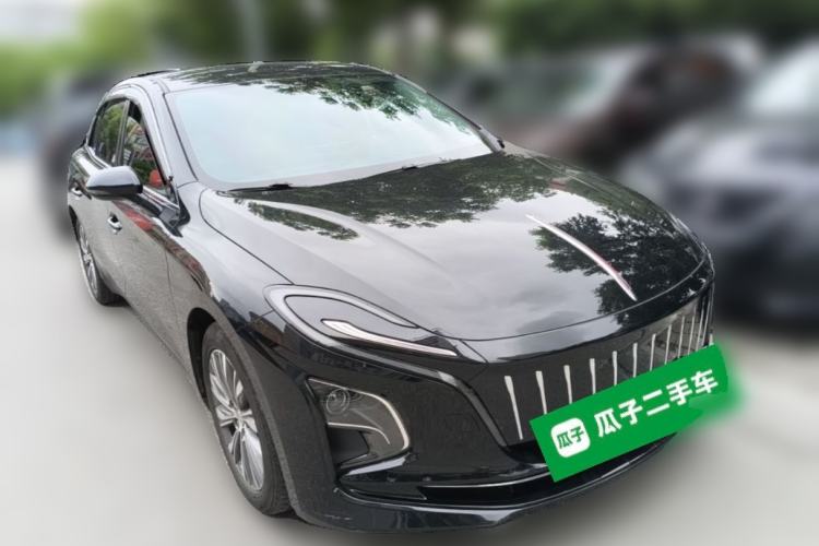 Used Hongqi E-QM5 2024 610 km PLUS Front Right 45 Deg