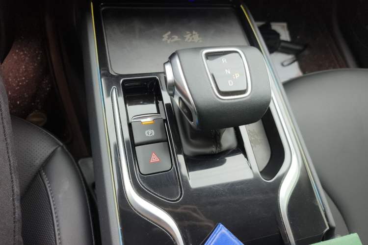 Used Hongqi E-QM5 2024 610 km PLUS Gear Lever