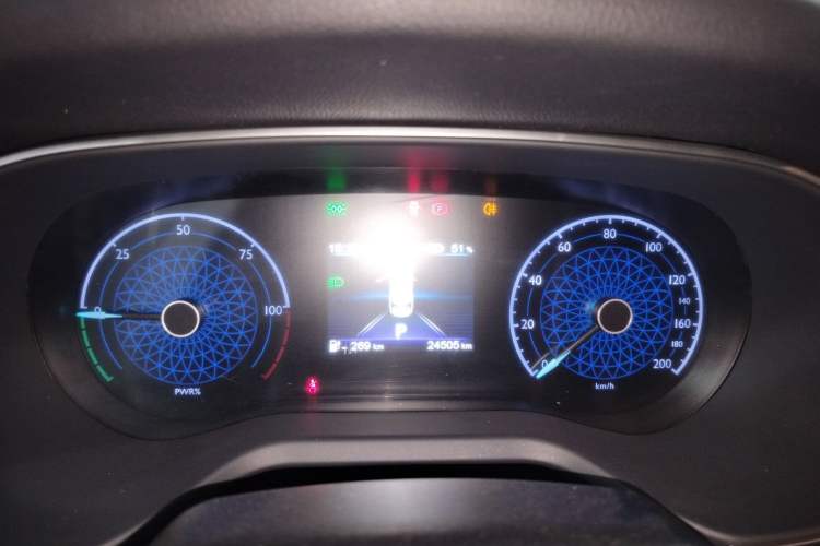 Used Hongqi E-QM5 2024 610 km PLUS Instrument Cluster