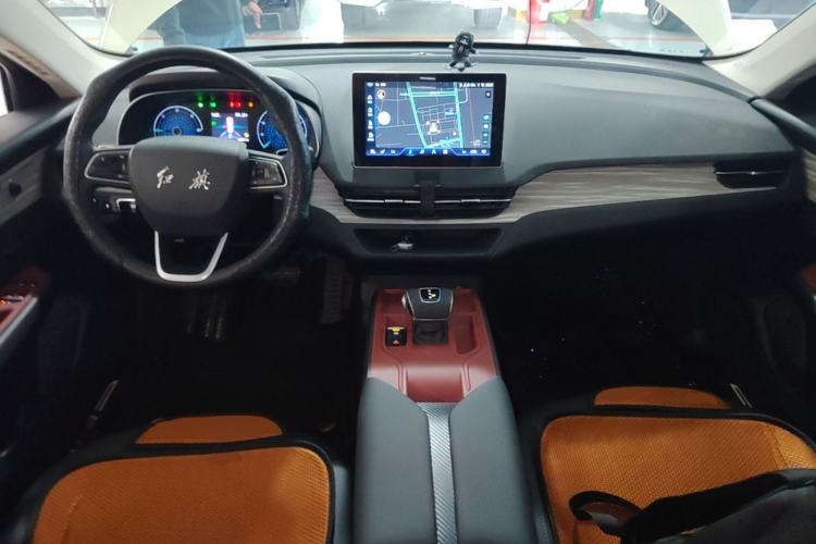 Used Hongqi E-QM5 2024 610 km PLUS Center Console