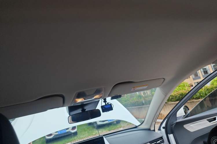 Used Hongqi E-QM5 2024 500km Range Edition Headliner