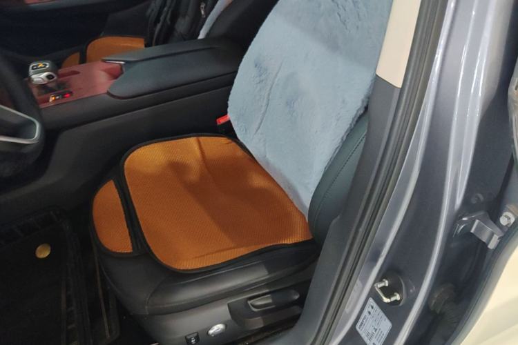 Used Hongqi E-QM5 2024 610 km PLUS Left Front Seat