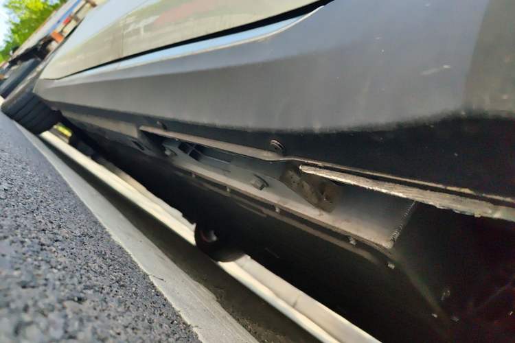 Used Hongqi E-QM5 2024 560km PLUS Left Side Sill