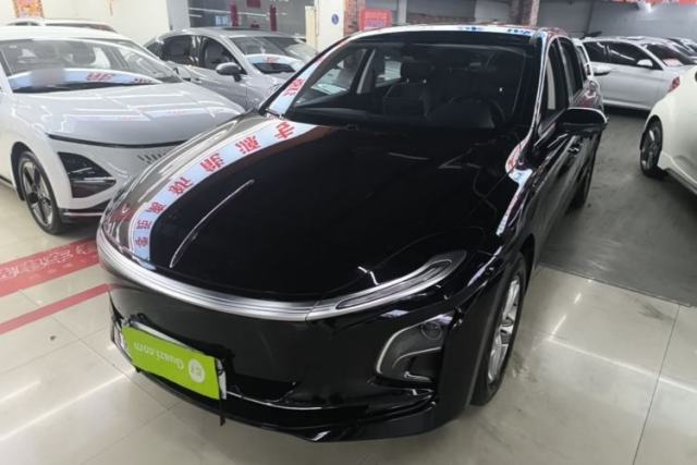 Used Hongqi E-QM5 2025 610 km PLUS