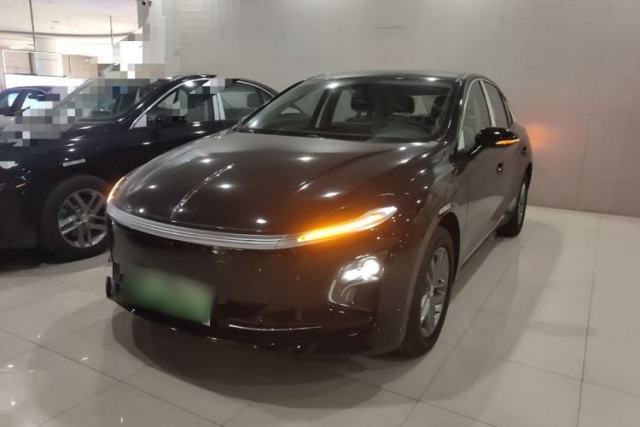 Used Hongqi E-QM5 2025 500km Range Commuter Version