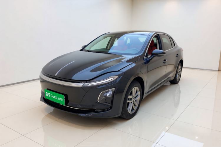 Hongqi E-QM5 2025 500km Range Commuter Version
