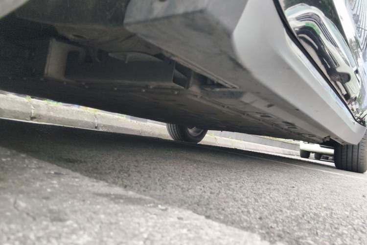 Used Hongqi E-QM5 2025 500km Range Commuter Version Chassis Front Left