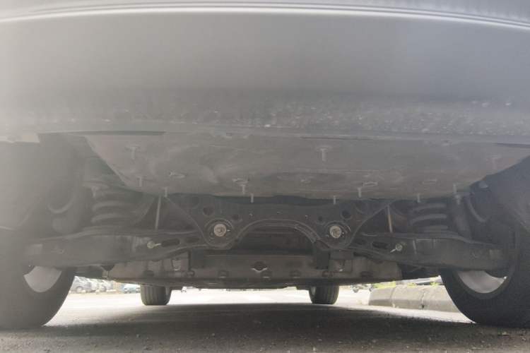 Used Hongqi E-QM5 2025 500km Range Commuter Version Chassis Rear