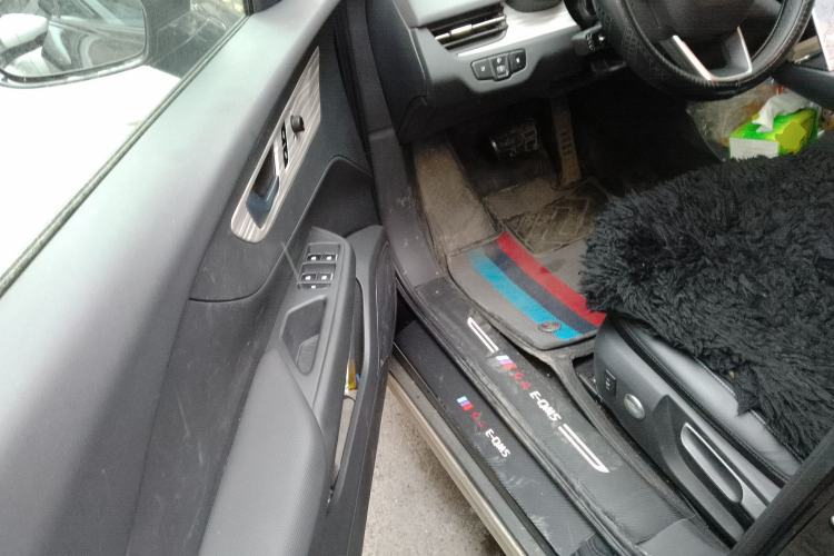 Used Hongqi E-QM5 2025 610 km PLUS Driver Seat