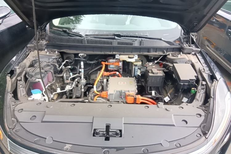 Used Hongqi E-QM5 2025 610 km PLUS Engine Bay