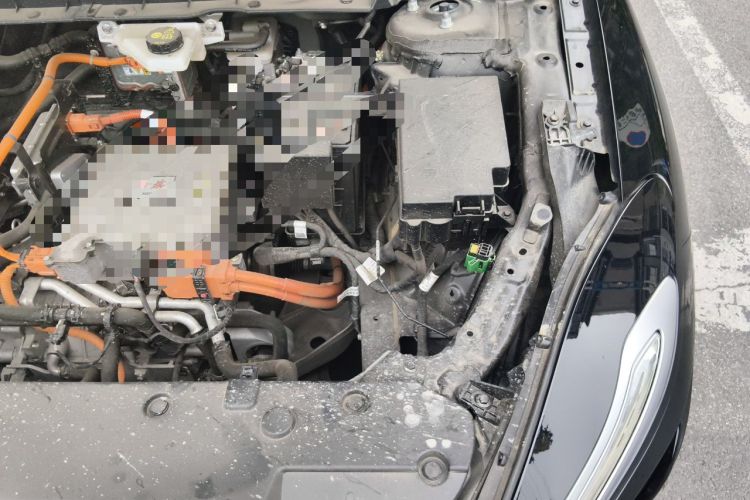 Used Hongqi E-QM5 2025 500km Range Commuter Version Engine Bay Left