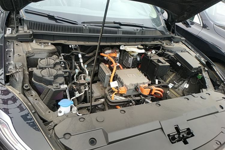 Used Hongqi E-QM5 2025 500km Range Commuter Version Engine Bay