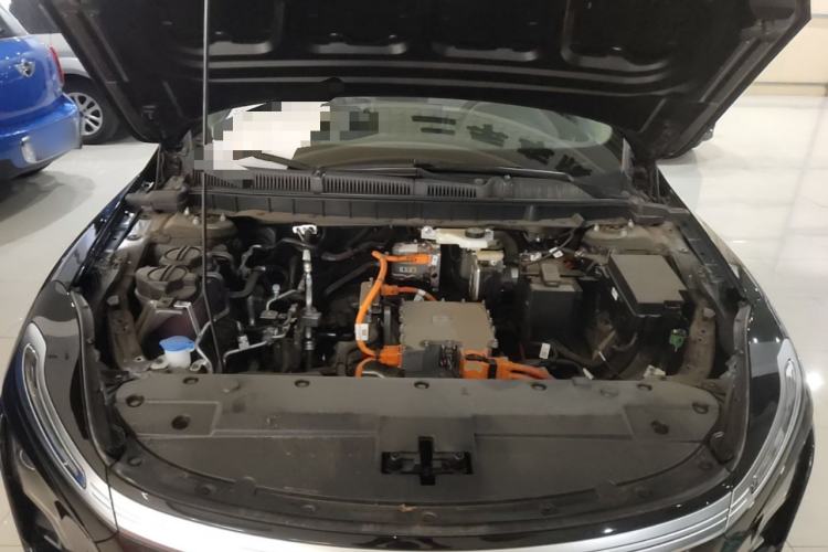 Used Hongqi E-QM5 2025 500km Range Commuter Version Engine Bay