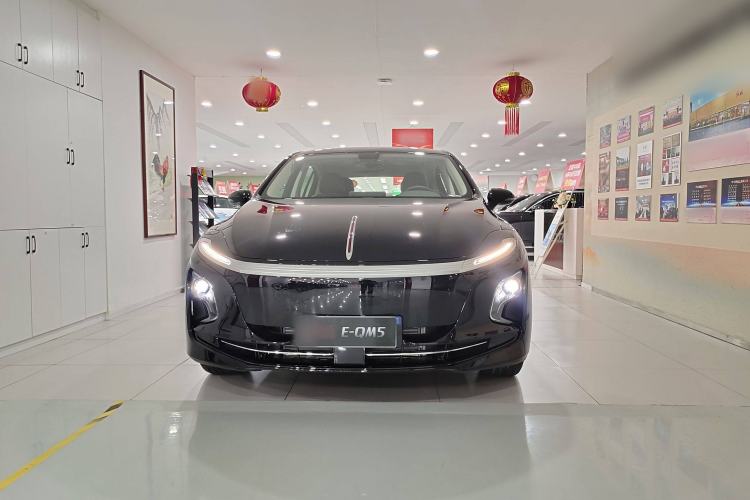 Used Hongqi E-QM5 2025 500km Range Commuter Version Exterior 2