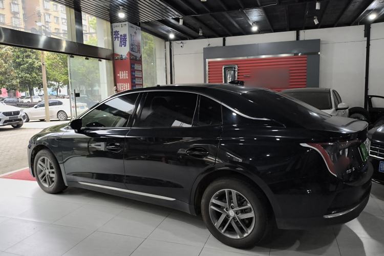 Used Hongqi E-QM5 2025 500km Range Commuter Version Exterior 5