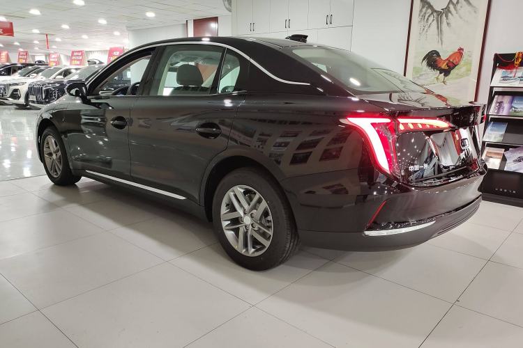 Used Hongqi E-QM5 2025 500km Range Commuter Version Exterior 7
