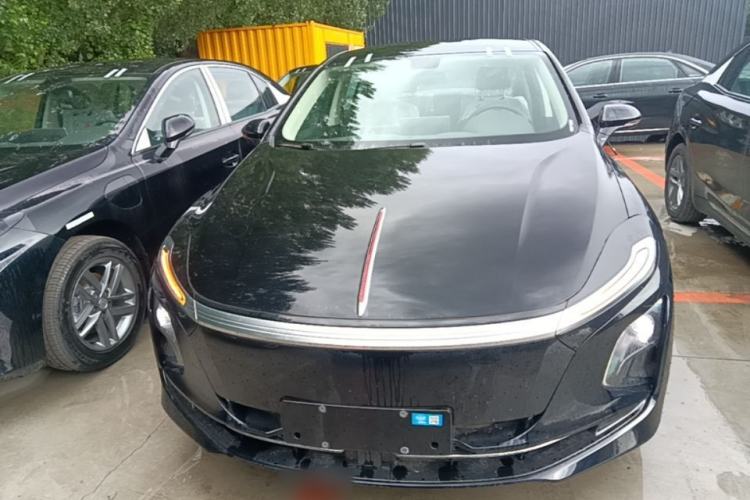 Used Hongqi E-QM5 2025 610 km PLUS Front