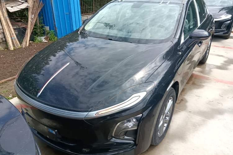 Used Hongqi E-QM5 2025 610 km PLUS Front