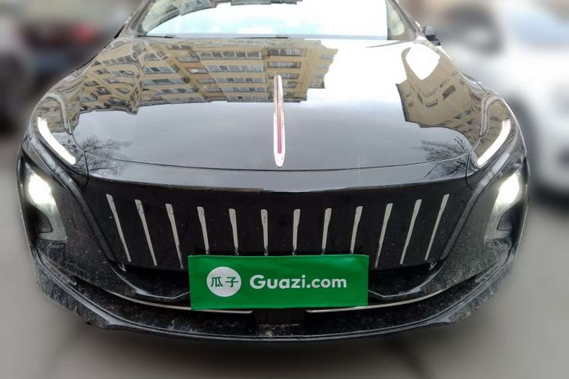 Used Hongqi E-QM5 2025 610 km PLUS Front