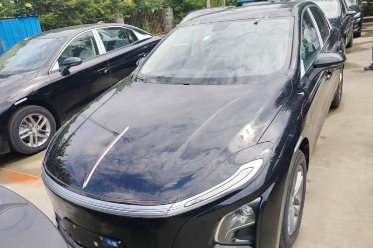 Used Hongqi E-QM5 2025 610 km PLUS Front