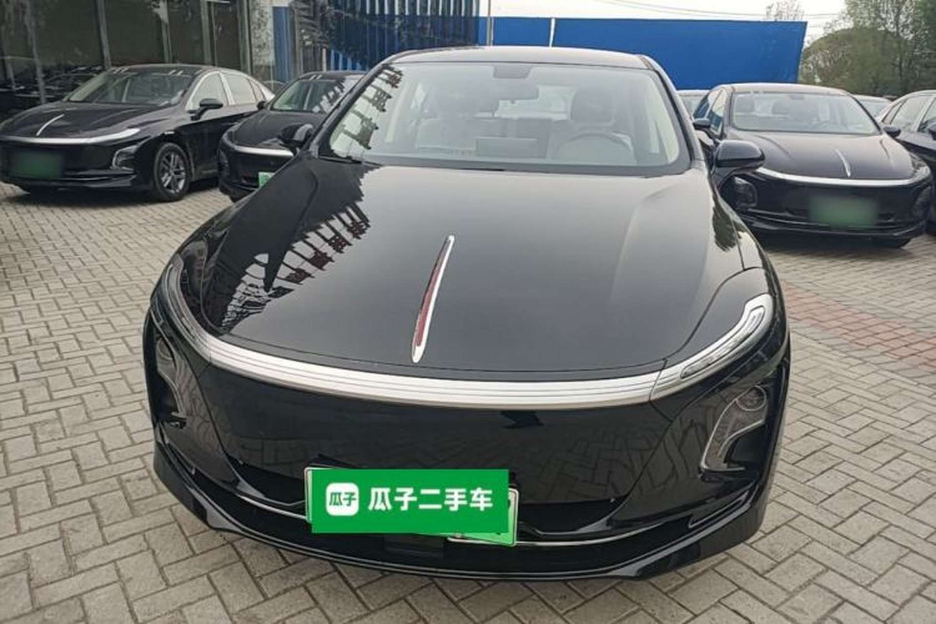 Used Hongqi E-QM5 2025 500km Range Commuter Version Front