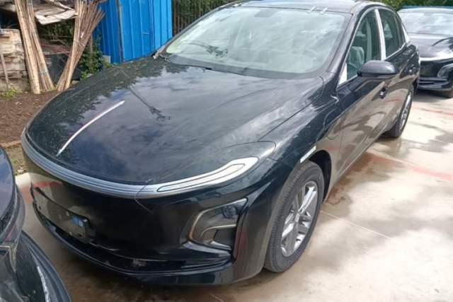 Used Hongqi E-QM5 2025 610 km PLUS