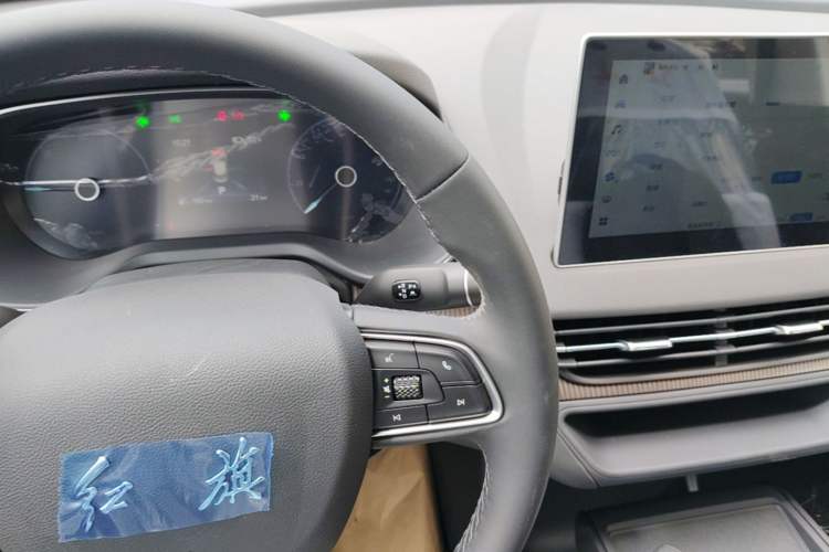 Used Hongqi E-QM5 2025 610 km PLUS Gear Lever