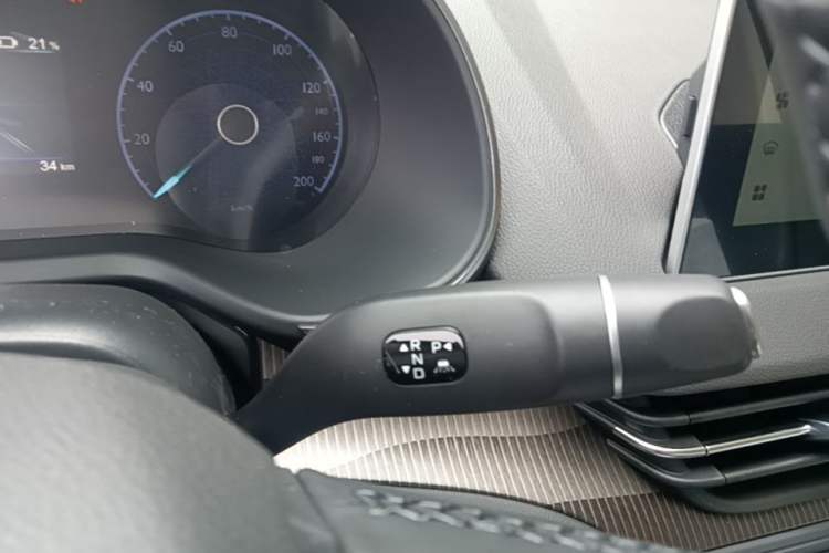 Used Hongqi E-QM5 2025 610 km PLUS Gear Lever
