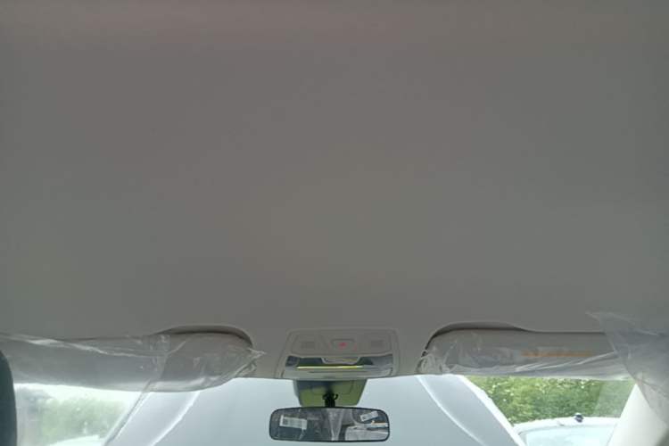 Used Hongqi E-QM5 2025 610 km PLUS Headliner