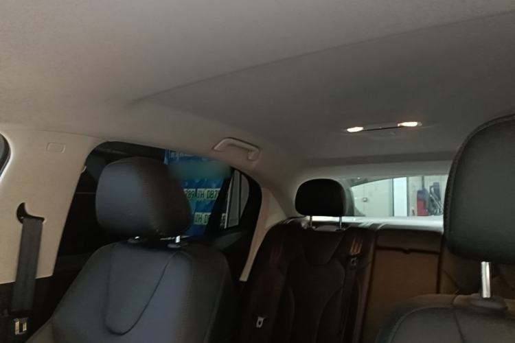 Used Hongqi E-QM5 2025 500km Range Commuter Version Headliner
