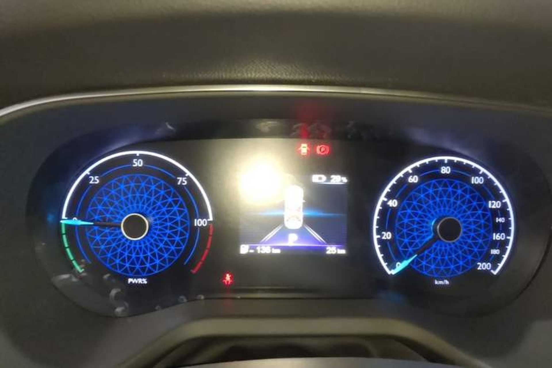 Used Hongqi E-QM5 2025 500km Range Commuter Version Instrument Cluster