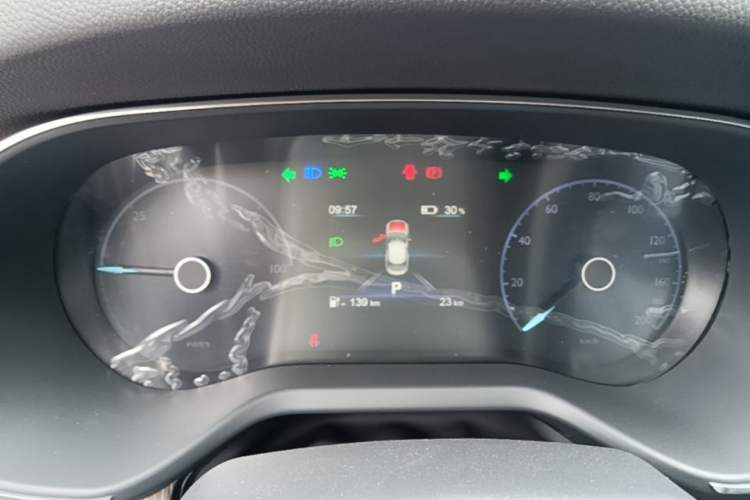 Used Hongqi E-QM5 2025 610 km PLUS Instrument Cluster
