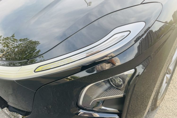 Used Hongqi E-QM5 2025 500km Range Commuter Version Left Front Headlight