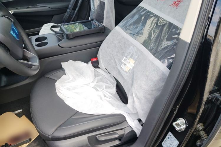 Used Hongqi E-QM5 2025 610 km PLUS Left Front Seat