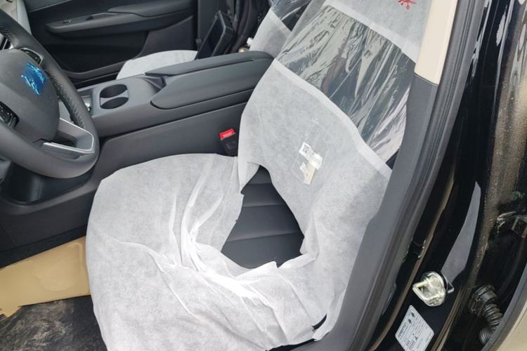 Used Hongqi E-QM5 2025 610 km PLUS Left Front Seat