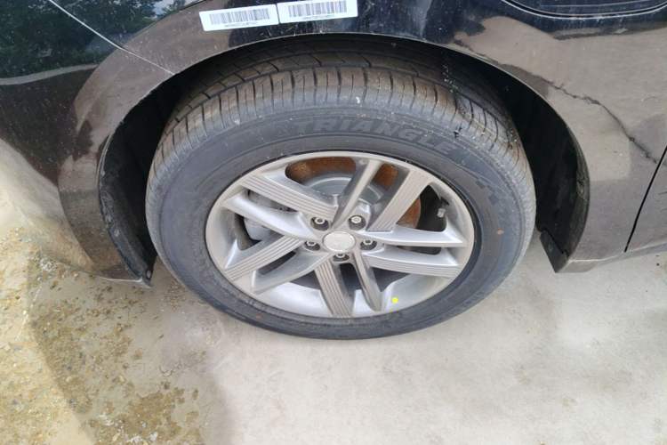 Used Hongqi E-QM5 2025 610 km PLUS Left Front Wheel Hub