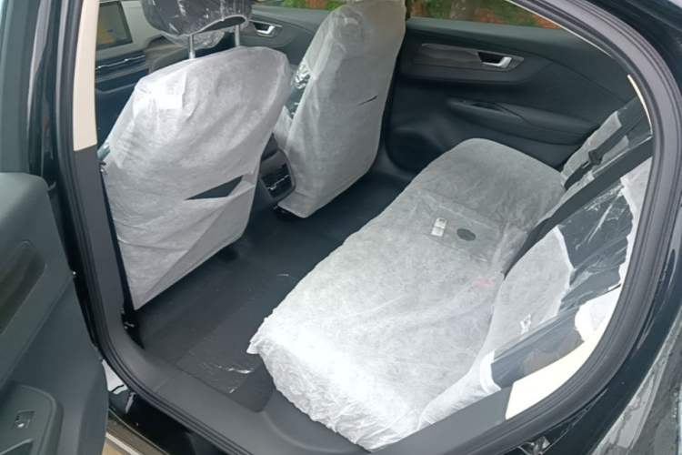 Used Hongqi E-QM5 2025 610 km PLUS Left Rear Seat
